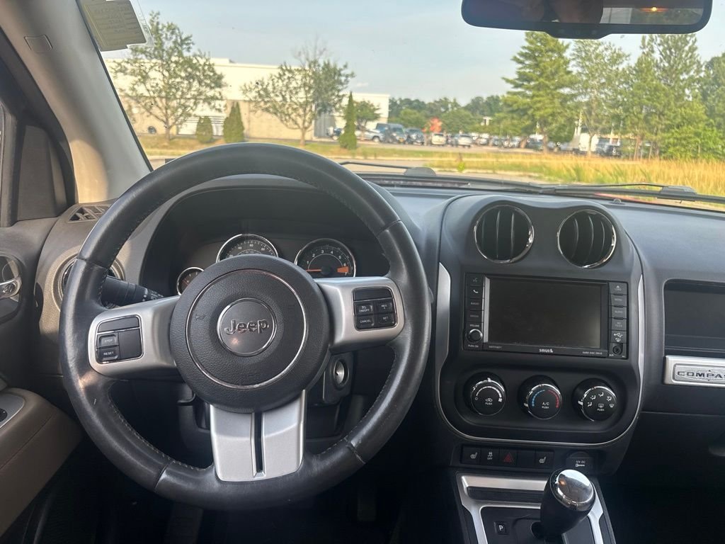 Used 2016 Red Jeep Latitude image 13