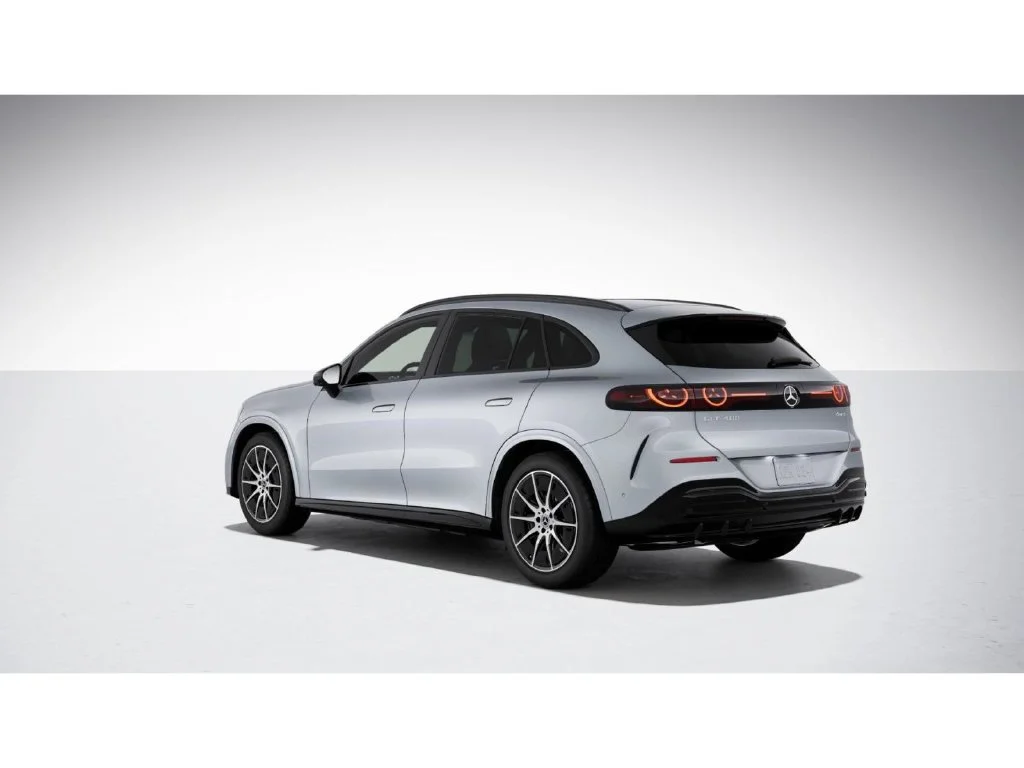New 2027 Silver Mercedes-Benz GLC 400 image 29