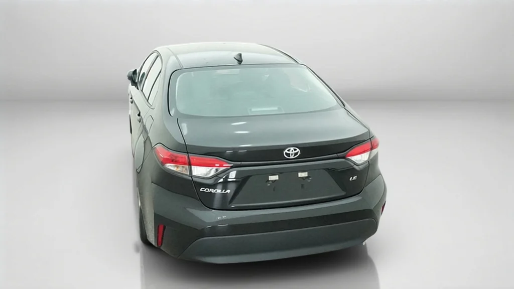 New 2027 Inked Toyota LE image 13