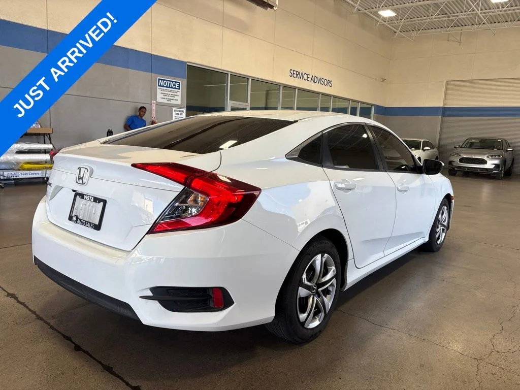 Used 2016 White Orchid Pearl Honda LX image 2