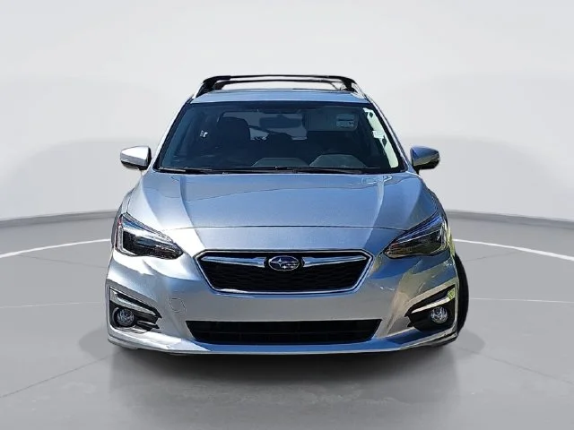 Used 2017 Silver Subaru 2.0i Limited image 8