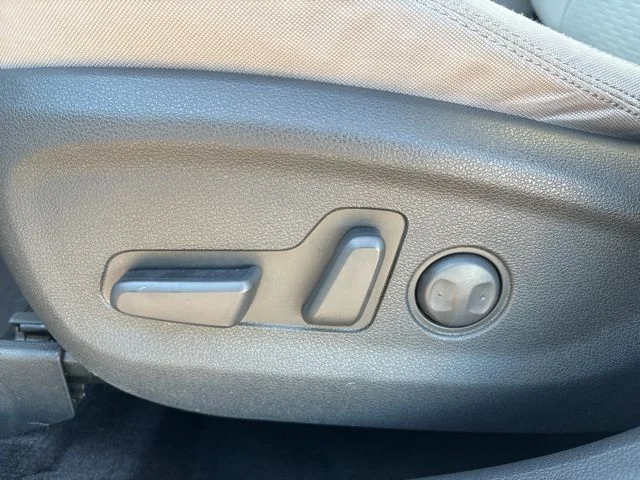 Certified Used 2021 White Hyundai Value image 26