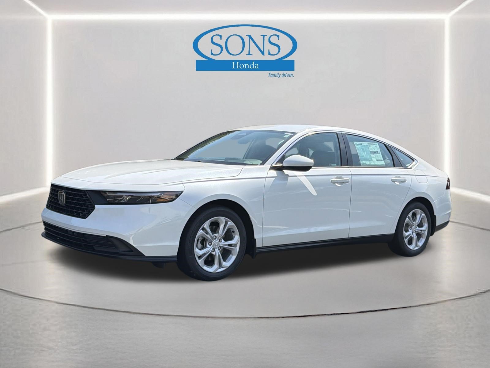 New 2026 Platinum White Pearl Honda LX image 16