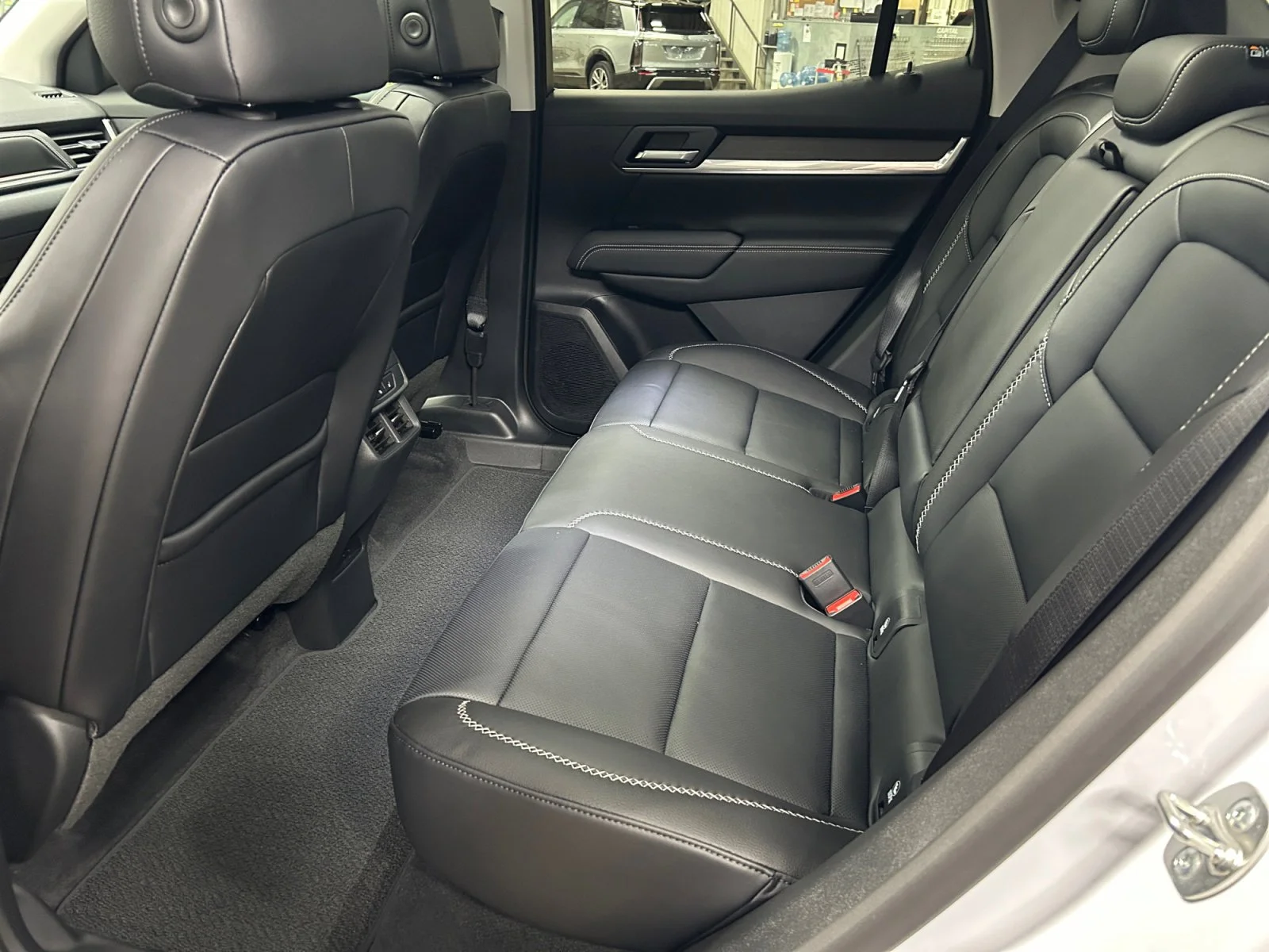 New 2026 Glacier White Tricoat GMC AWD Denali image 19