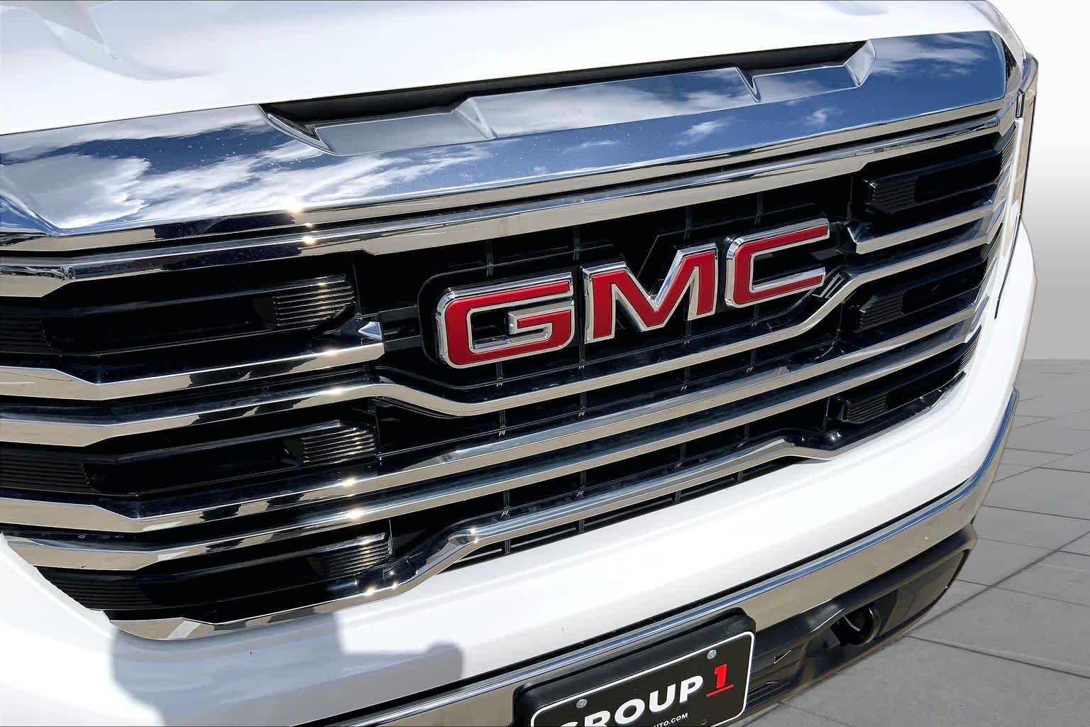 2026 GMC Sierra 1500 SLT - Photo 29