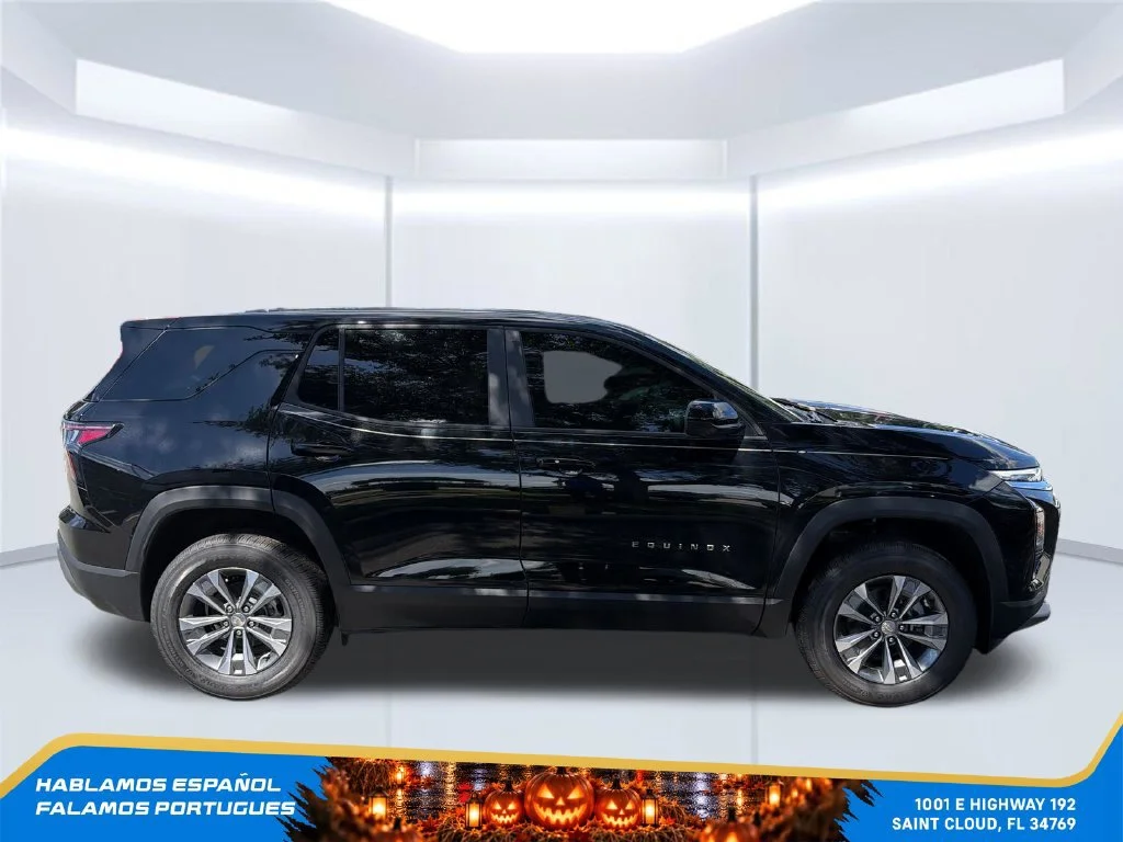 New 2027 Mosaic Black Metallic Chevrolet LT image 6