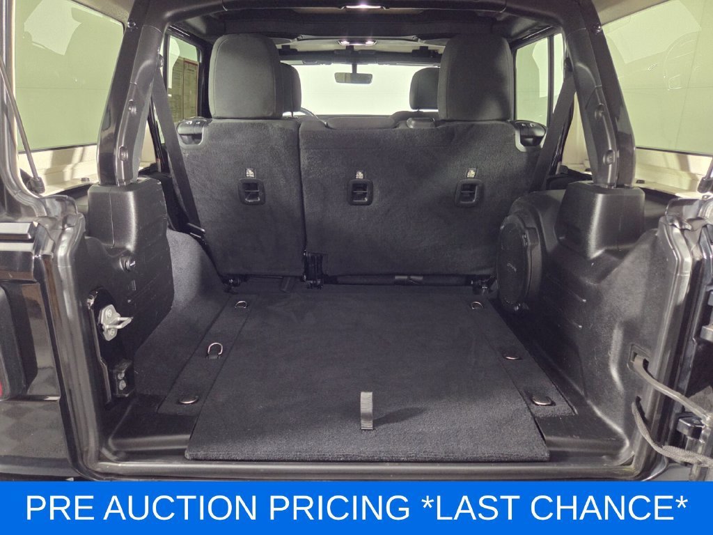 2019 Jeep Wrangler Unlimited Sahara - Photo 28