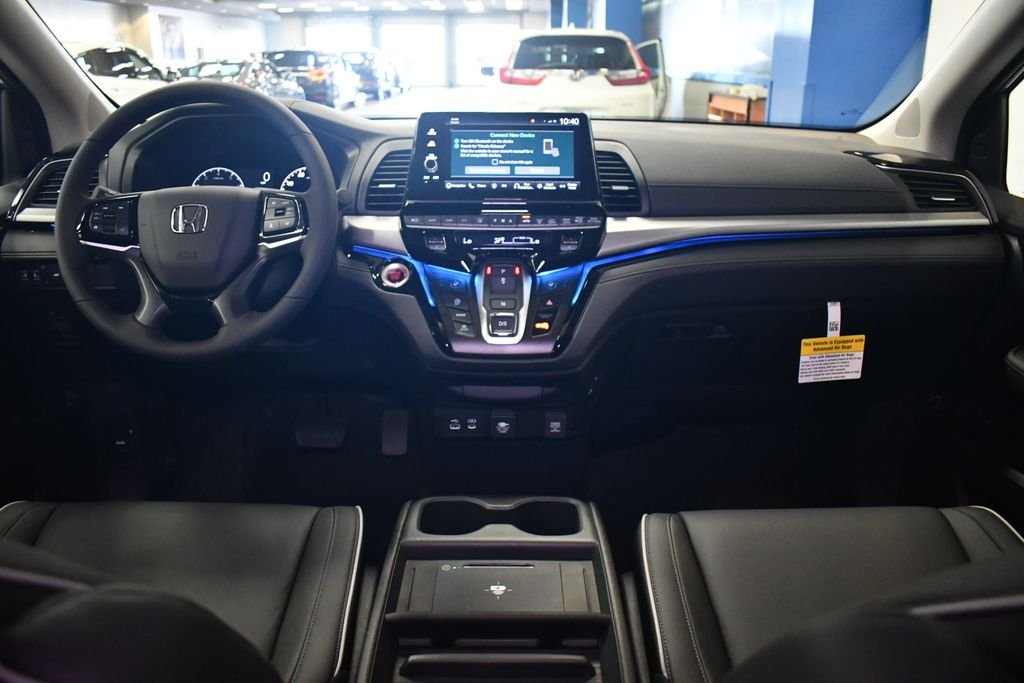 New 2026 Sonic Gray Pearl Honda Touring image 10