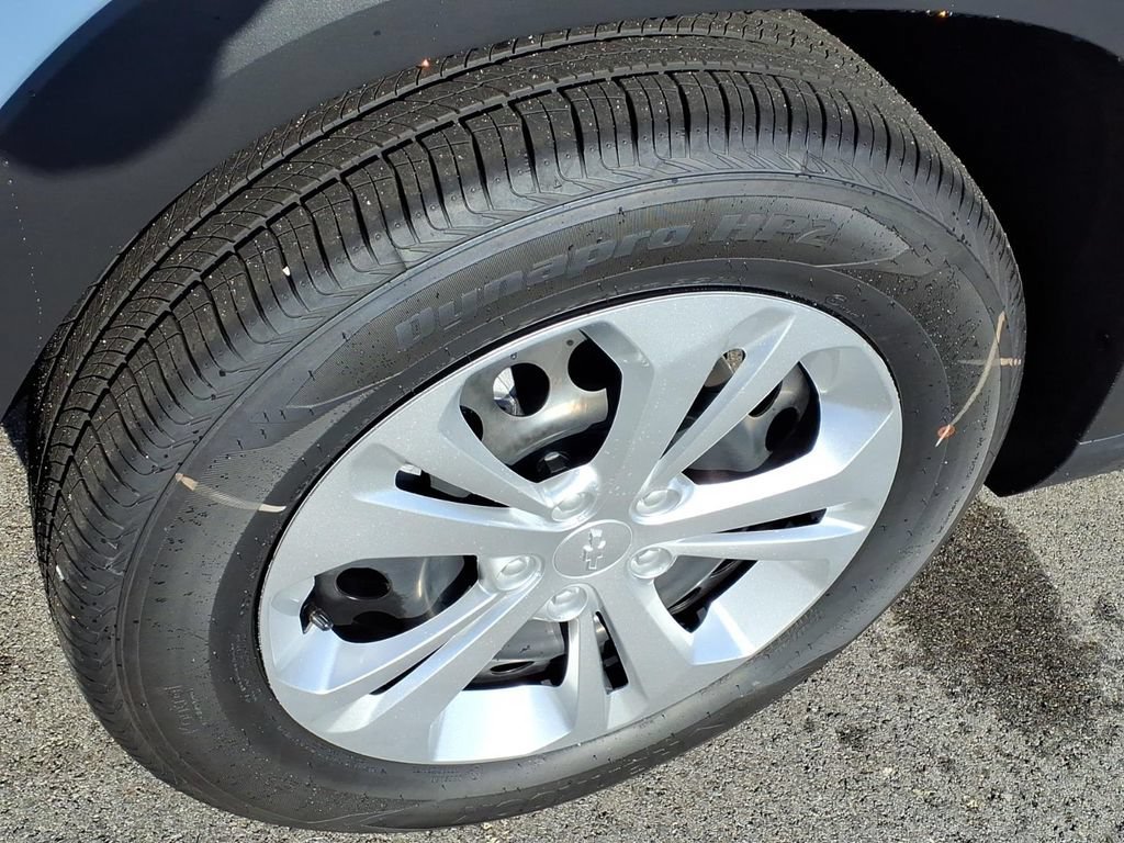 Used 2026 Summit White Chevrolet LS image 16