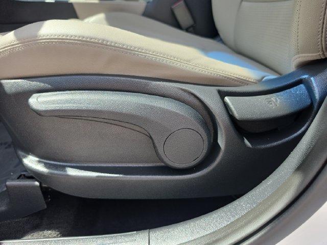 2020 Kia Sportage S - Photo 18