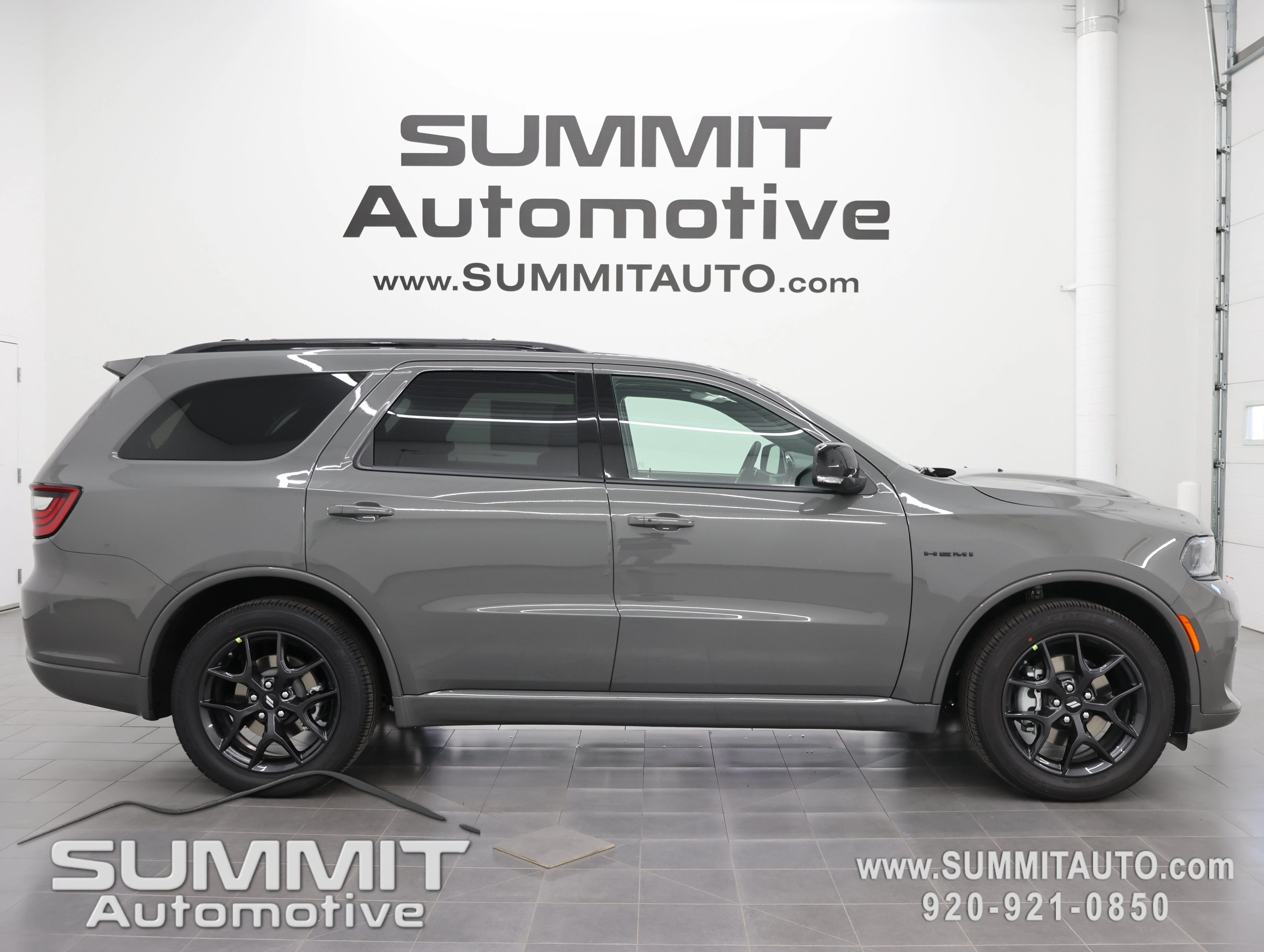New 2026 Destroyer Gray Clear-Coat Exterior Paint Dodge GT Plus HEMI V8 image 1
