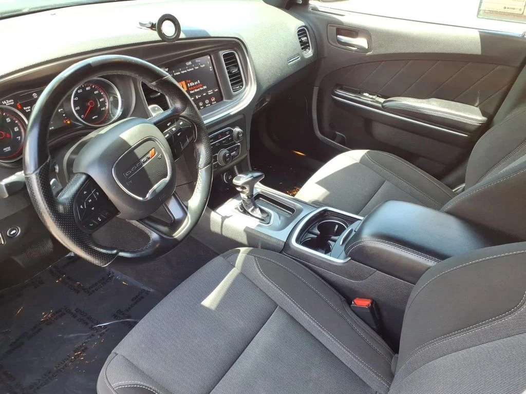 Used 2022 Gray Dodge SXT image 12