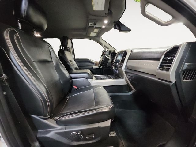Used 2019 White Ford Lariat image 15
