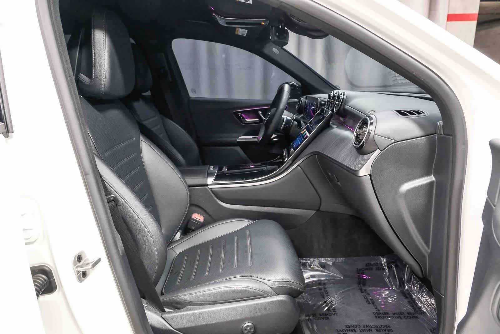 Used 2025 Polar White Mercedes-Benz GLC 350e image 22
