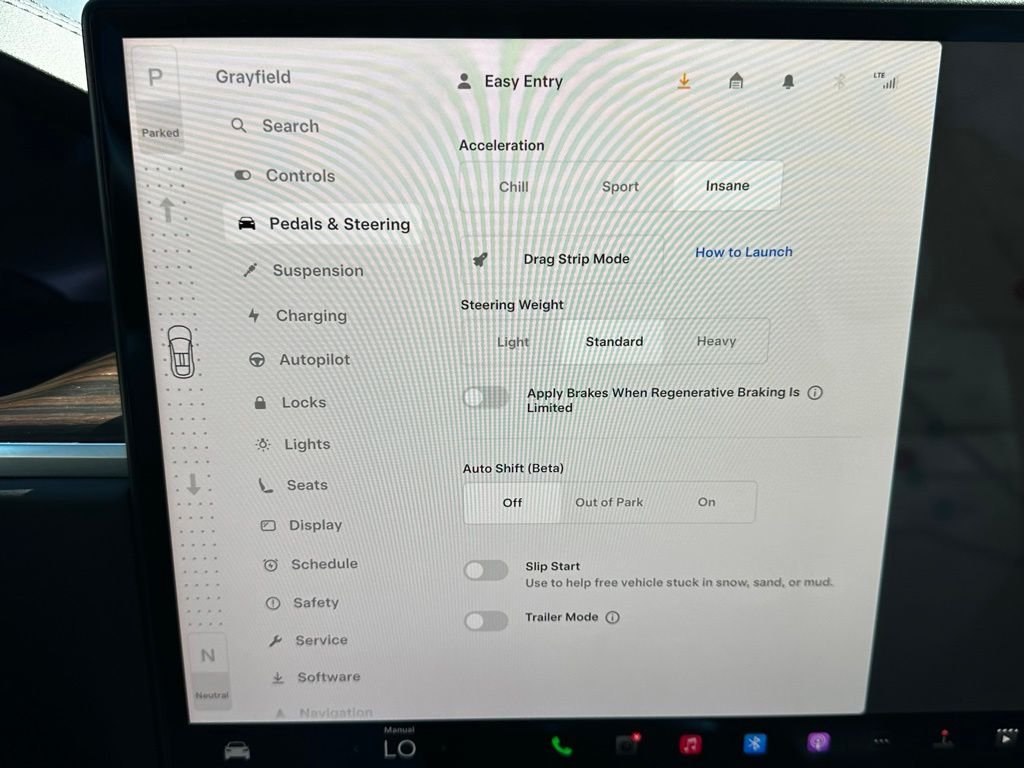 2024 Tesla Model X Long Range - Photo 21
