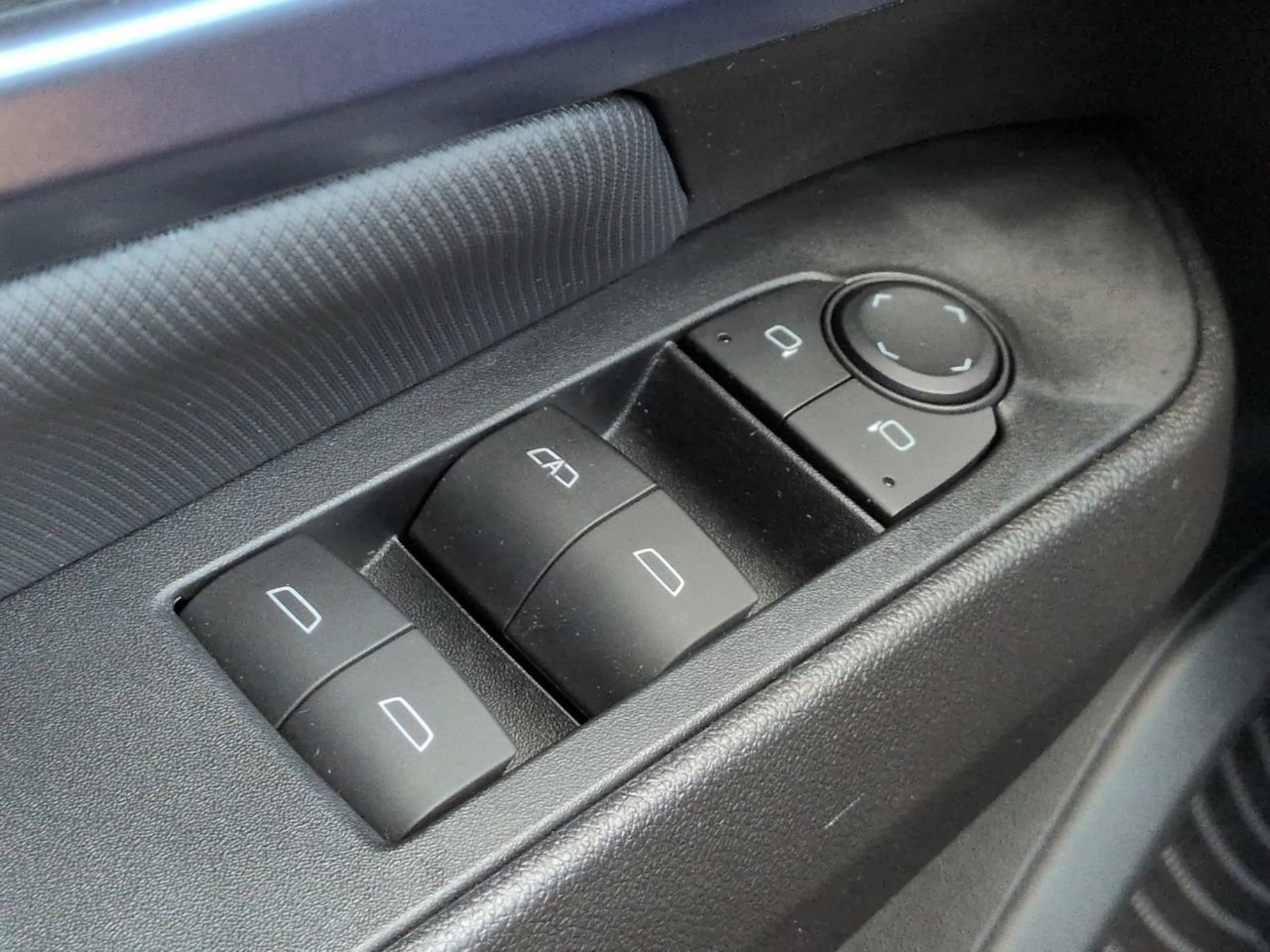 Used 2024 Sterling Gray Metallic Chevrolet LT image 28
