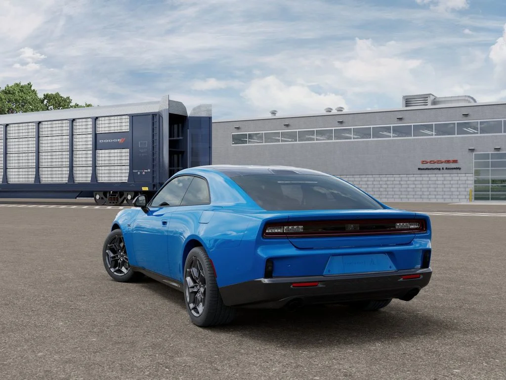 New 2026 Bludicrous Exterior Paint Dodge R/T image 3