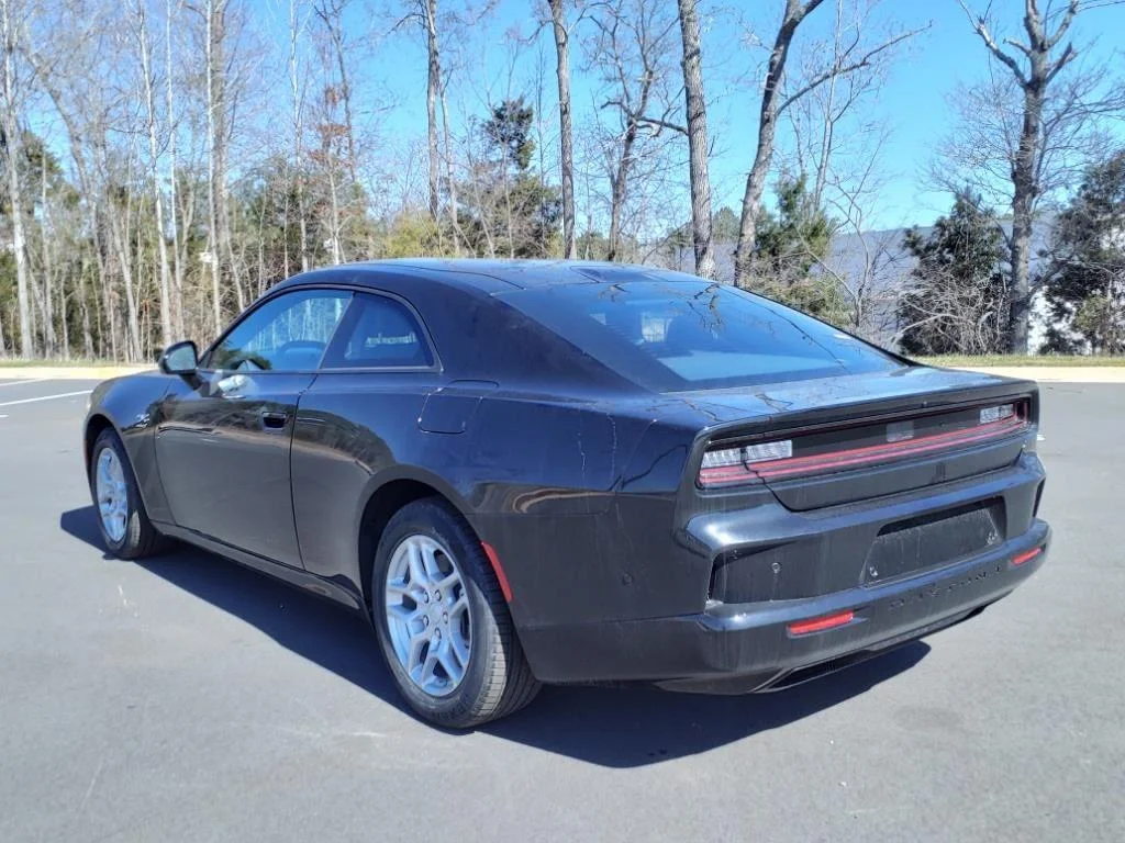 2025 Dodge Charger Daytona R/T - Photo 17