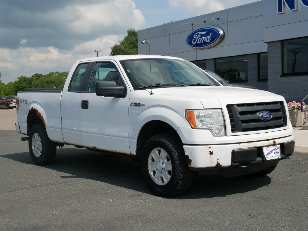 Used 2010 Ford F-150 XLT with VIN 1FTEX1E85AFA94008 for sale in Northfield, Minnesota