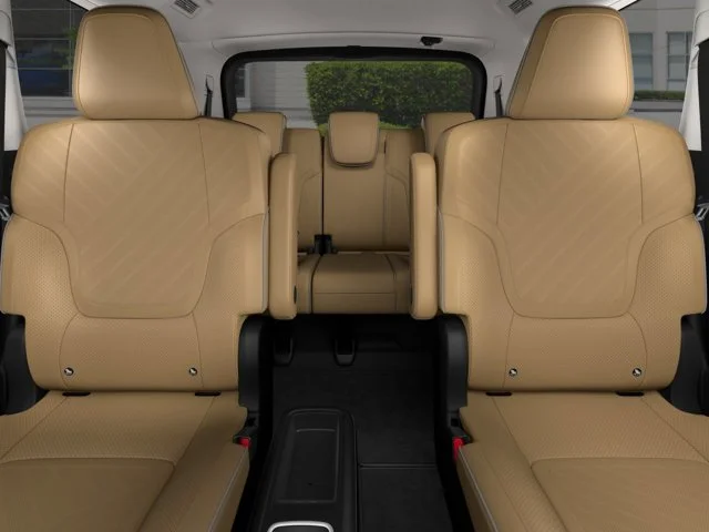 New 2027 RADIANT WHITE INFINITI Luxe 4WD image 8