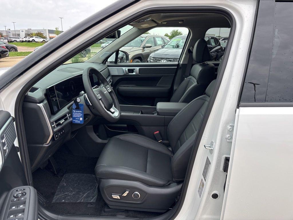 New 2026 White Hyundai Limited AWD image 17