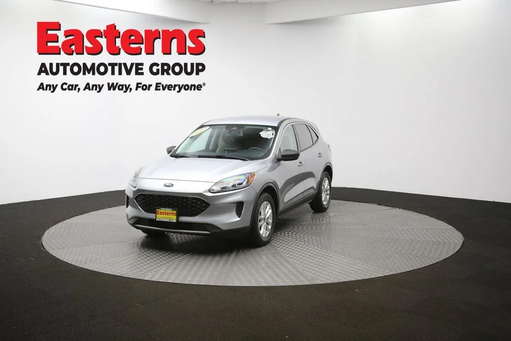 Used 2022 Silver Ford SE image 53