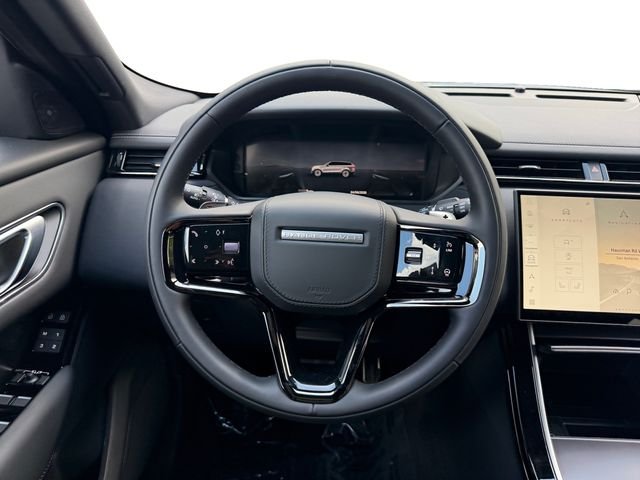 New 2026 Arroios Grey Land Rover P250 Base image 13