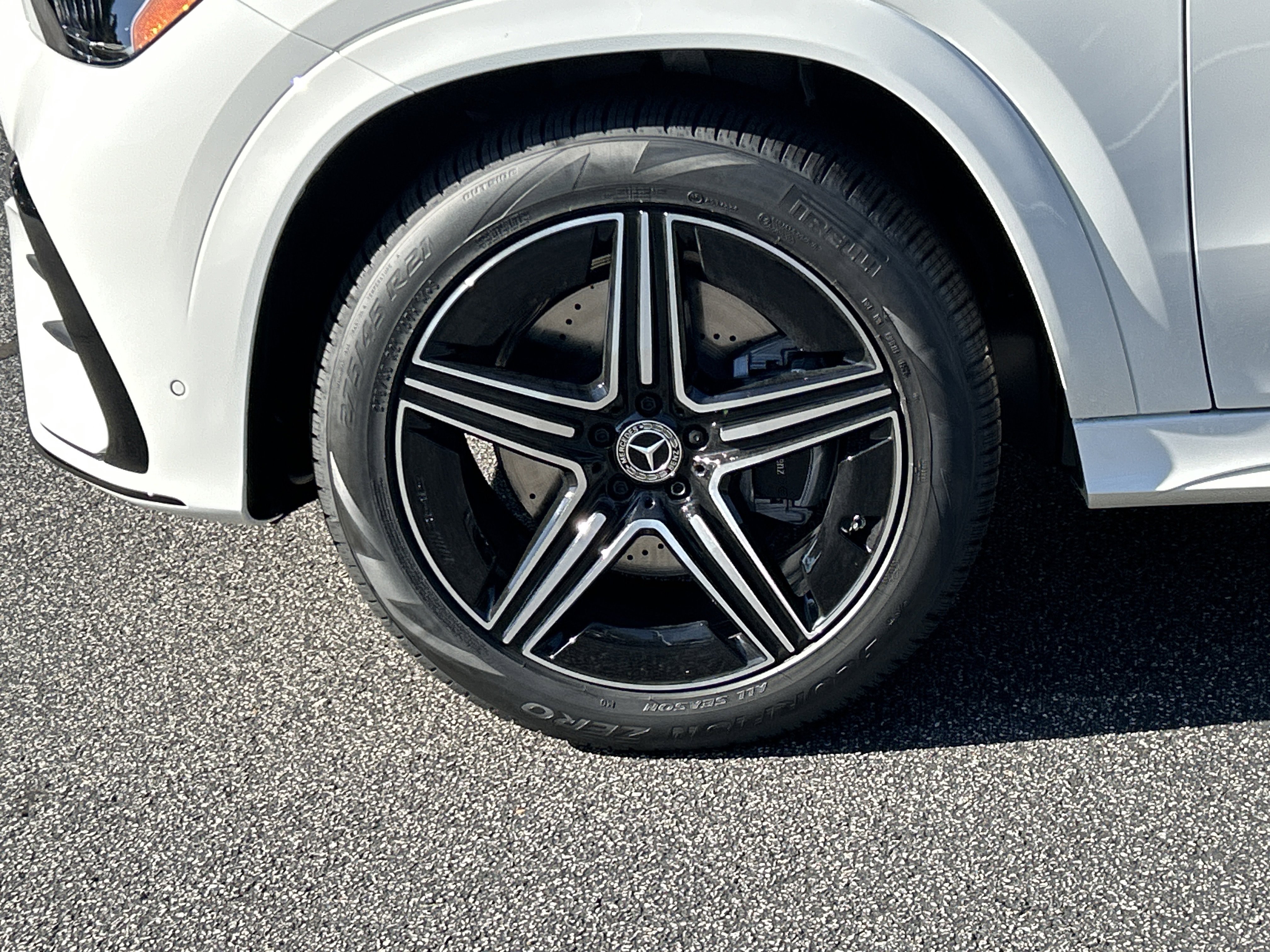 New 2026 Polar White Mercedes-Benz GLE 450 4MATIC® Coupe image 14