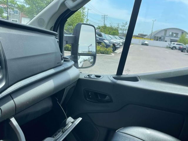 Used 2021 Oxford White Ford Base image 26