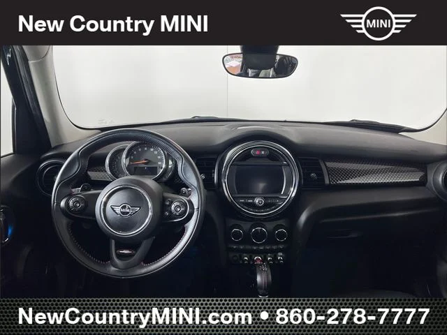 Used 2019 Green MINI  image 23