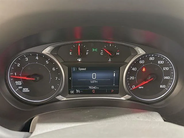 Used 2018 GRAPHITE GRAY METALLIC GMC SLT image 11