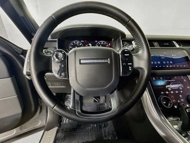 Used 2020 Gray Land Rover HSE image 12