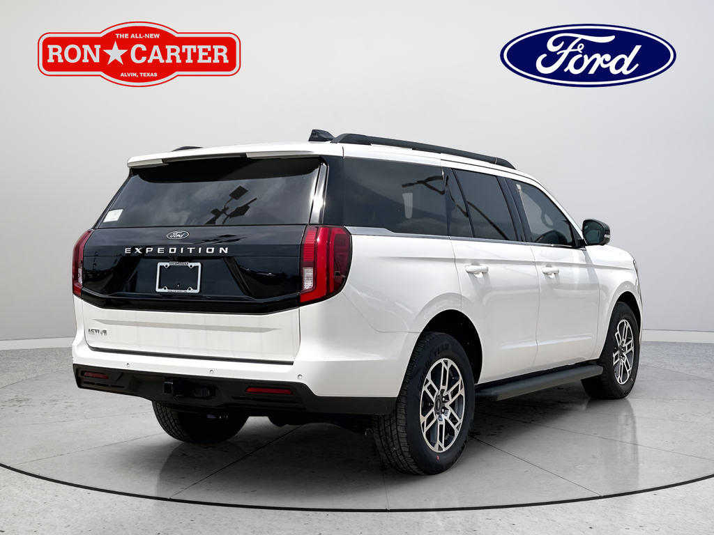 New 2026 Star White Metallic Tri-Coat Ford Active image 5