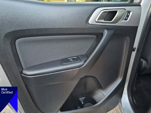 Used 2020 Silver Ford XLT image 27