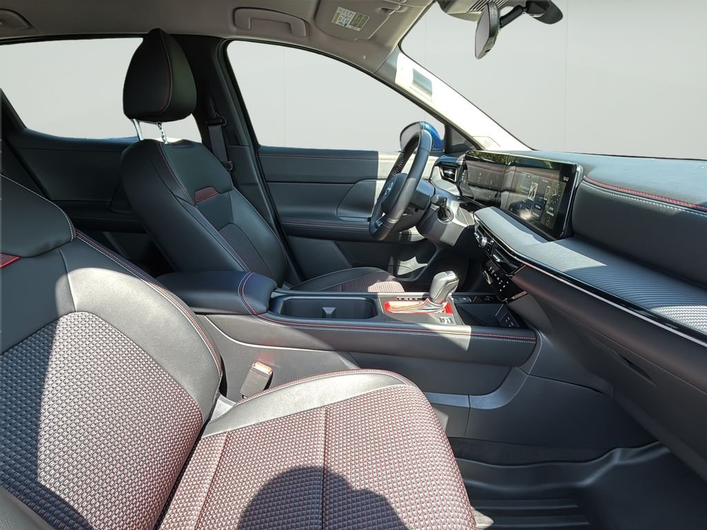 2025 Nissan Kicks SR - Photo 36