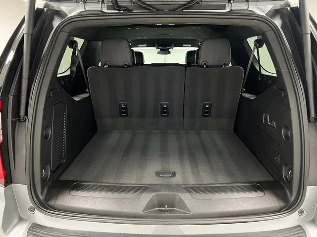 Used 2025 Gray GMC Elevation image 49