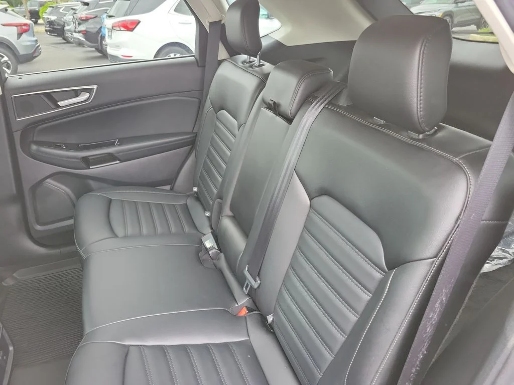 2020 Ford Edge SEL - Photo 23