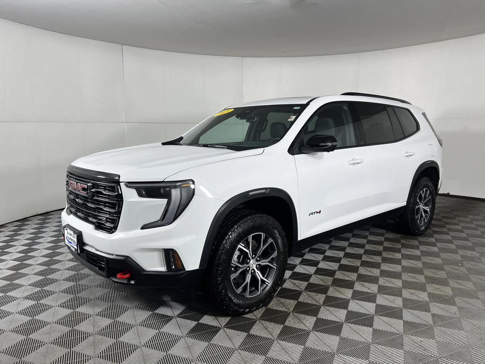 Used 2025 Summit White GMC AWD AT4 image 3