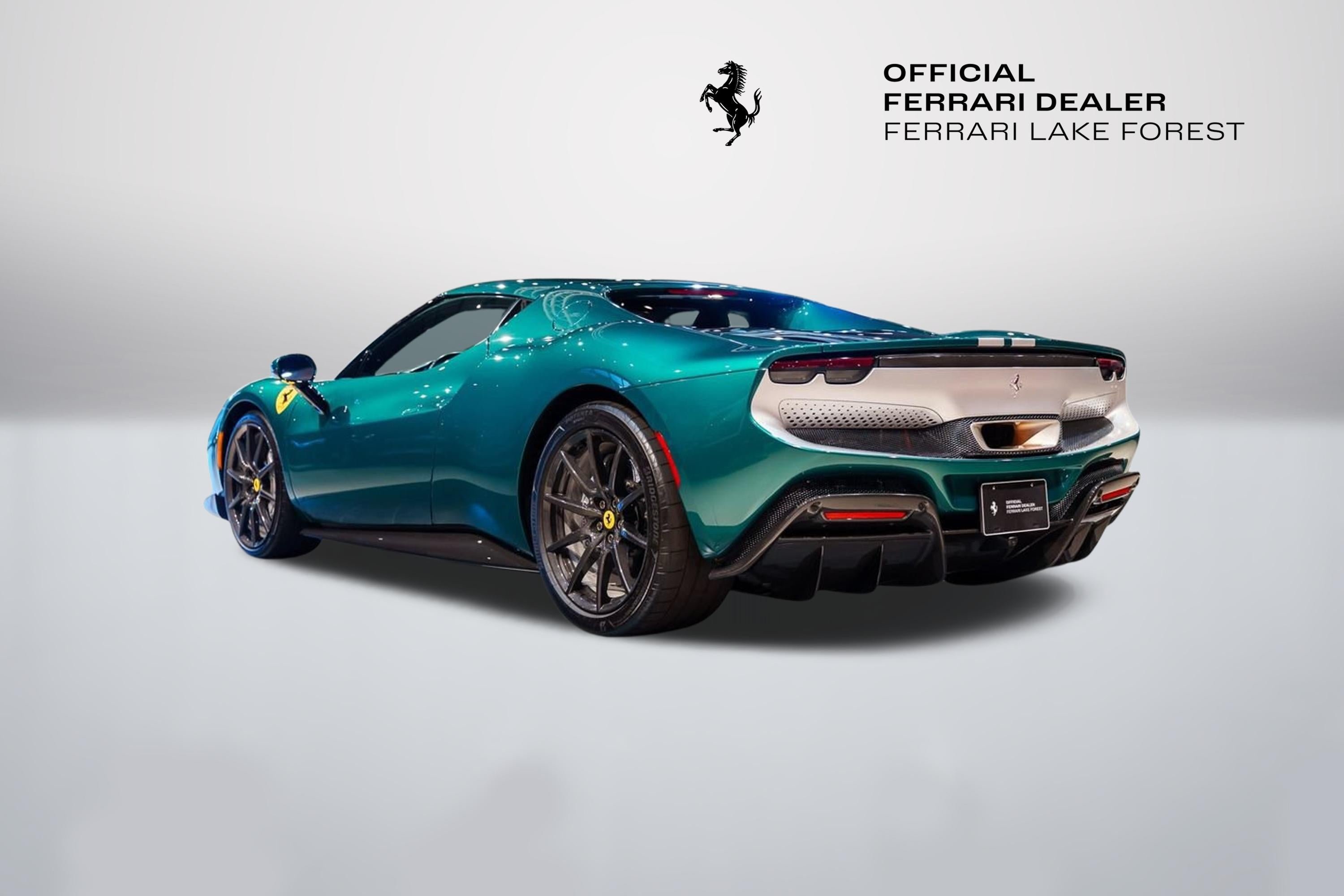 Certified Used 2022 Verde Pino 18 Ferrari Base image 2