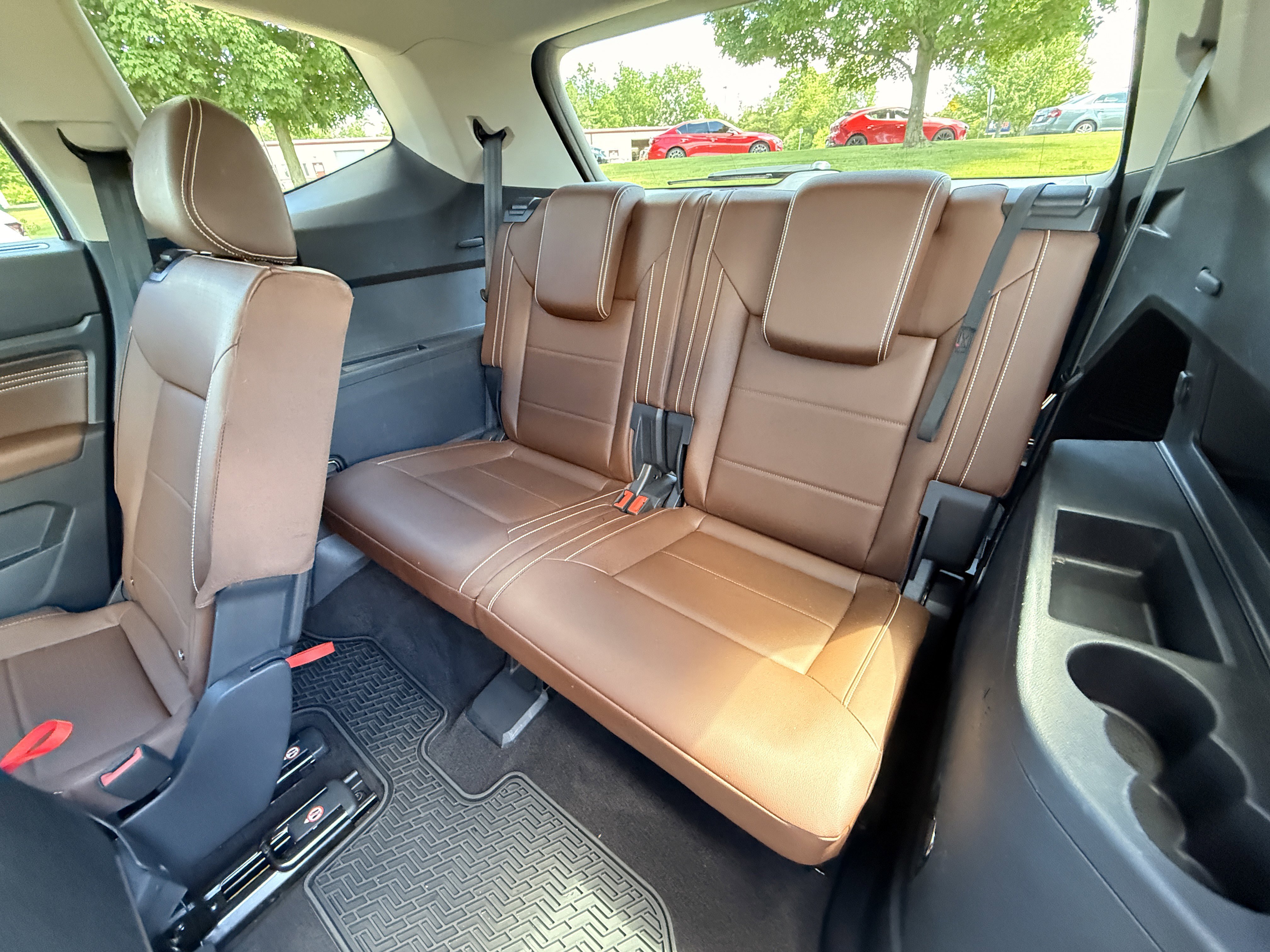 Used 2023 Silver Volkswagen 3.6L V6 SE w/Technology image 28