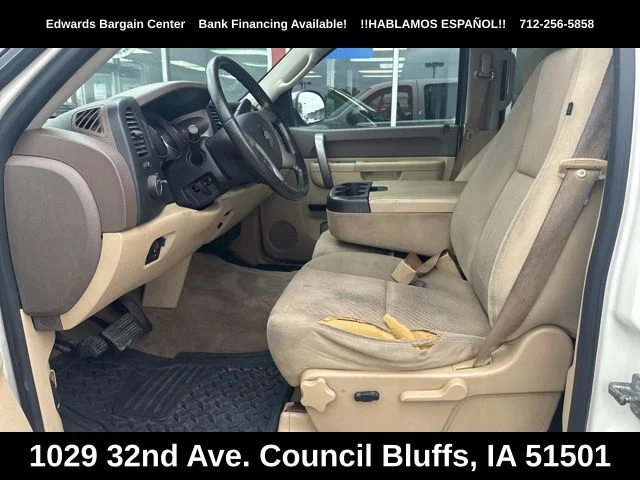 Used 2012 White Chevrolet LT image 12