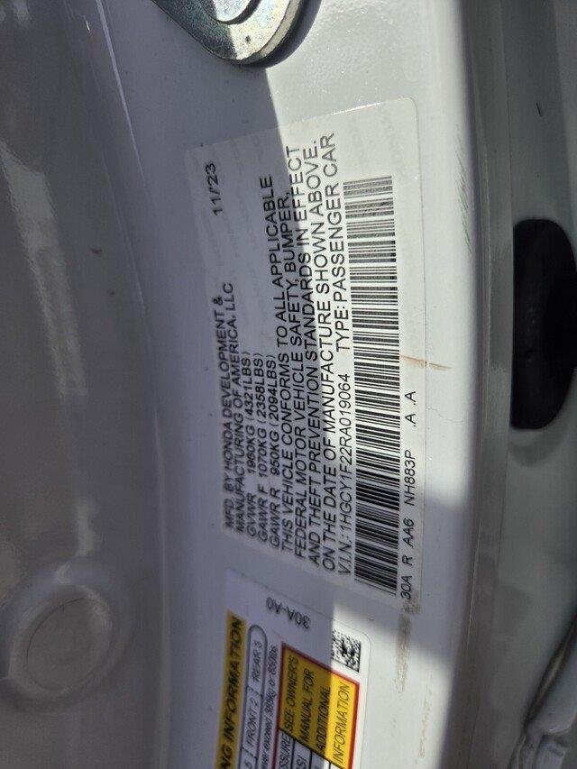 Used 2024 Platinum White Pearl Honda 1.5T LX image 31
