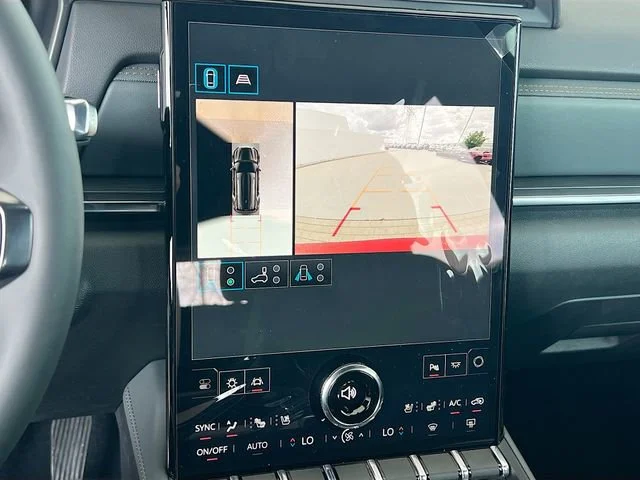 2026 GMC Terrain AT4 - Photo 10