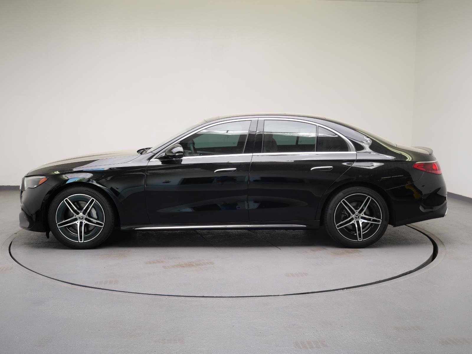 Used 2025 Black Mercedes-Benz E 350 image 12