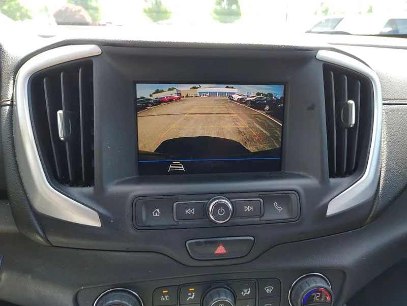 Used 2020 Blue GMC SLE image 14