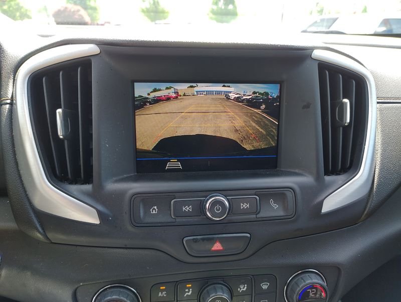 Used 2020 Blue GMC SLE image 14