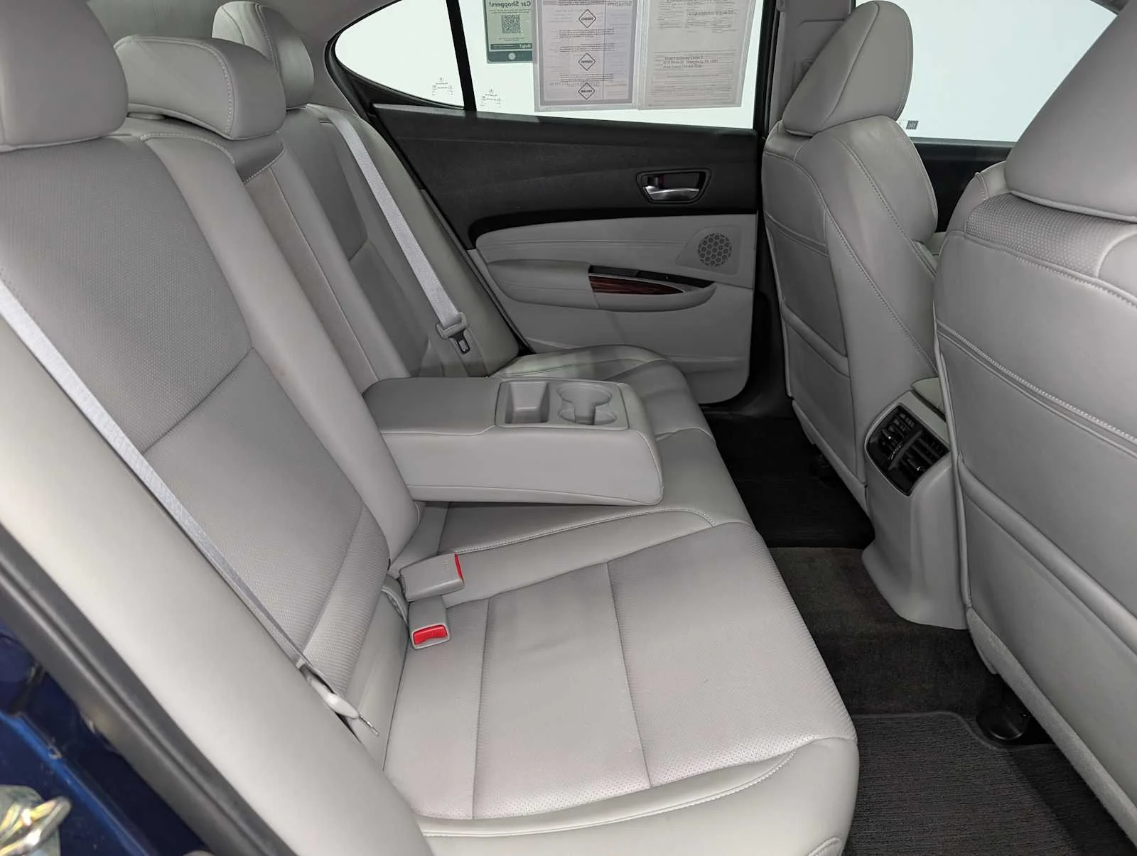 Used 2015 Fathom Blue Pearl Acura V6 Tech image 44