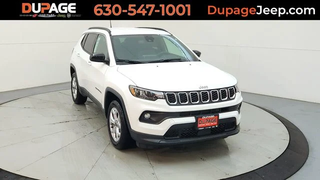 New 2026 Bright White Clear-Coat Exterior Paint Jeep Latitude image 1