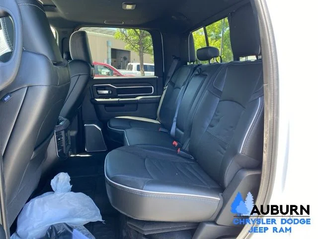 New 2026 Bright White Clear-Coat Exterior Paint RAM LARAMIE image 21