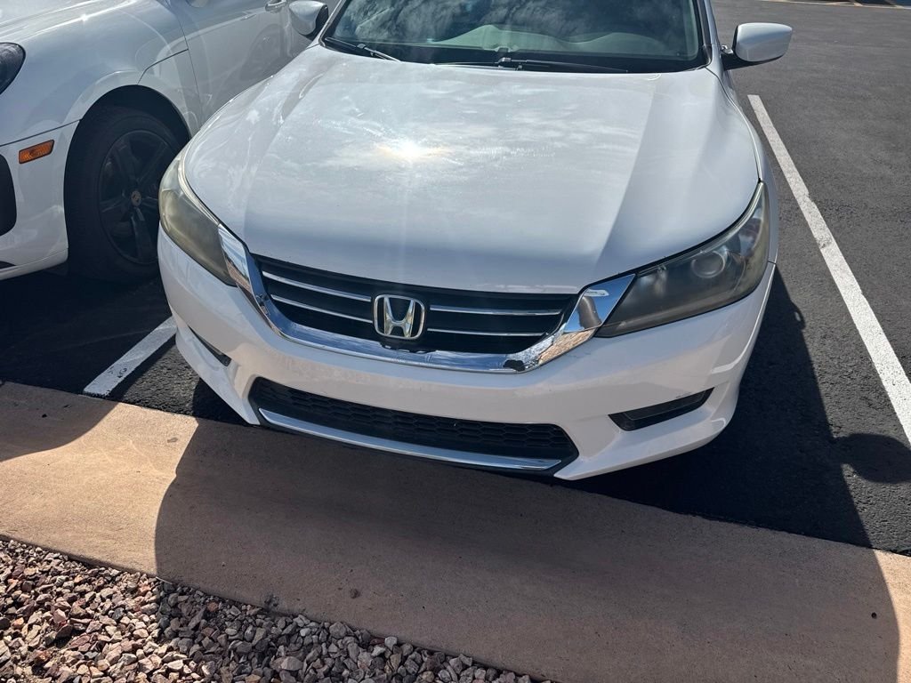 Used 2015 Crystal Black Pearl Honda Sport image 2